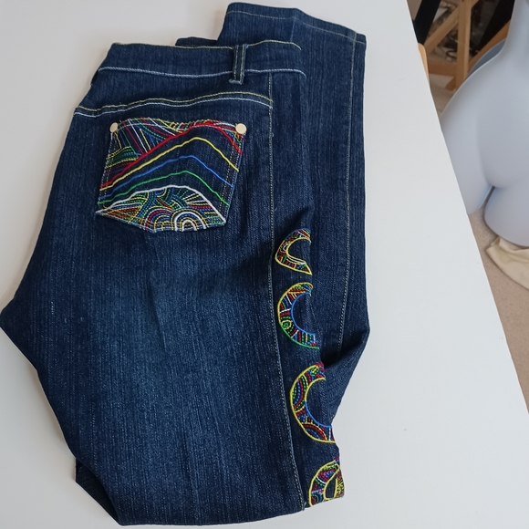 Coogi Embroidered Dark Wash Jeans Sz 13/14 NWOT - Picture 6 of 16